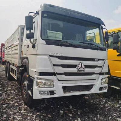 Camiones de transporte para transporte de larga distancia con capacidad de tanque de combustible de 300-400 L